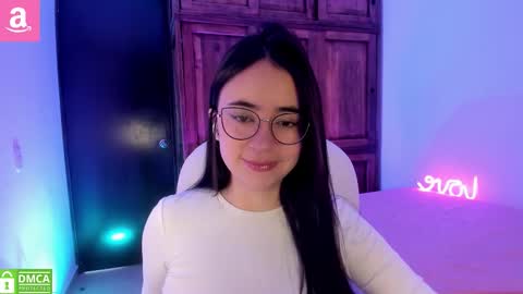 Snapshot of alicee_2 chatting on 09/11/25, 03:45 Aliceee .. 97YP9VWGZHrefnav wishlist lists 1 online show from 09/11/25, 03:45
