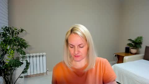 Alicee online show from 01/23/25, 10:11