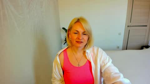 Alicee online show from 04/17/26, 09:34