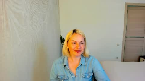 Alicee online show from 05/22/26, 10:32