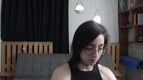 alicee_logan_ online show from 01/28/25, 01:50