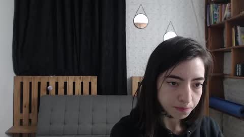 alicee_logan_ online show from 02/10/25, 12:41