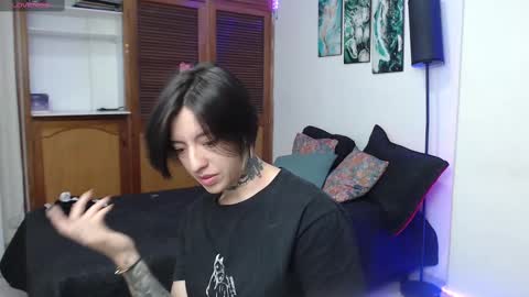 alicee_logan_ online show from 09/26/25, 03:21