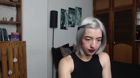 alicee_logan_ online show from 02/19/26, 02:18