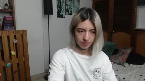 alicee_logan_ online show from 06/18/26, 01:50