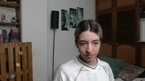 alicee_logan_ online show from 06/27/26, 02:16