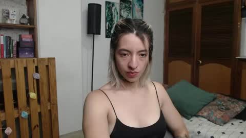 alicee_logan_ online show from 06/28/26, 02:17