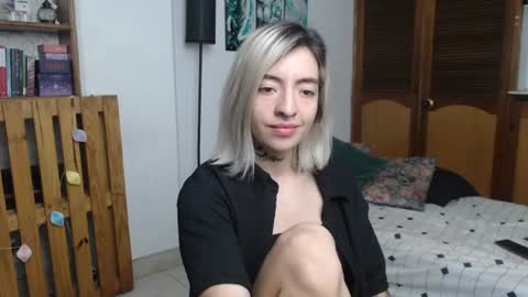 alicee_logan_ online show from 07/13/26, 01:41