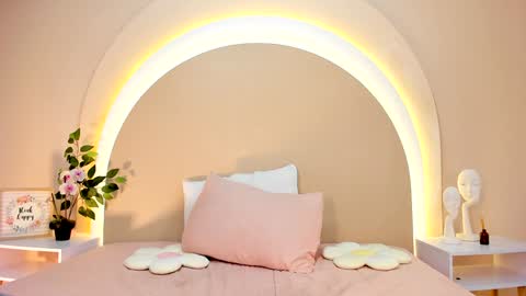 alice online show from 02/01/25, 11:27