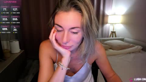 Daniella online show from 11/22/25, 02:16