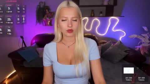 Alice online show from 09/28/25, 10:09