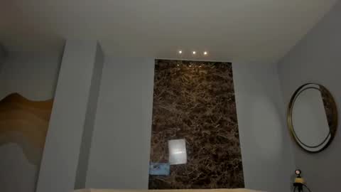 Alice online show from 10/20/25, 06:52