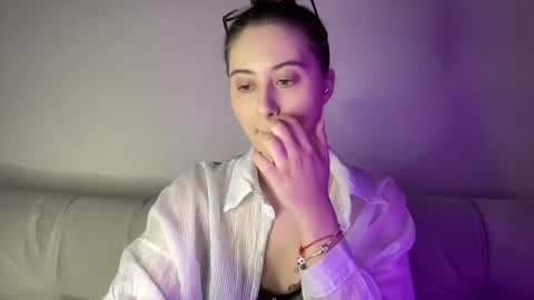 aliceinlustland online show from 03/03/26, 06:58