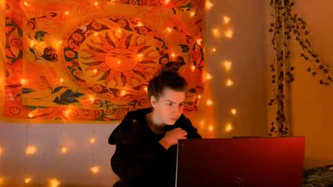 Alice online show from 02/08/26, 05:11