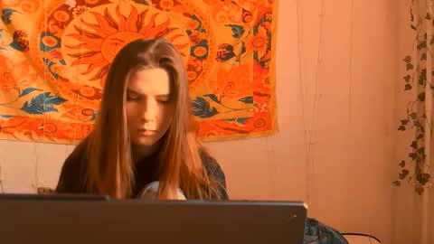 Alice online show from 03/22/26, 05:11