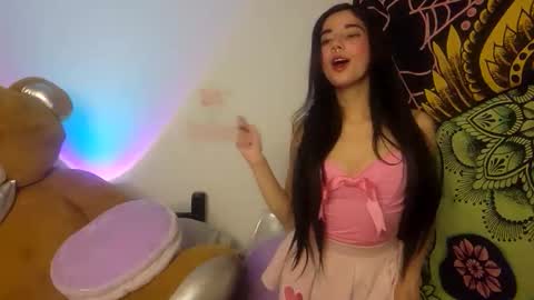 Alicekingdom online show from 11/23/25, 12:21