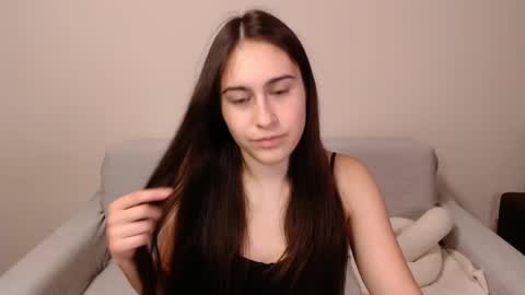 alicekollt online show from 12/25/24, 09:00