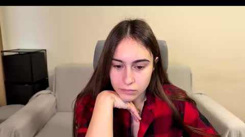 alicekollt online show from 12/01/25, 12:43