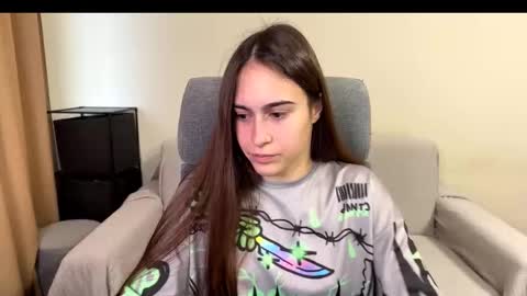 alicekollt online show from 12/04/25, 11:52