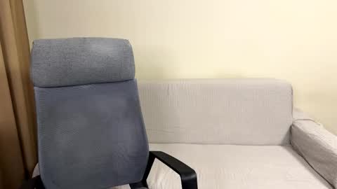 alicekollt online show from 04/07/26, 09:04