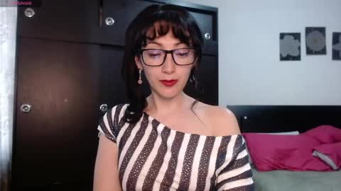 Snapshot of alicelove75 chatting on 06/01/26, 10:00 alicelove75 online show from 06/01/26, 10:00