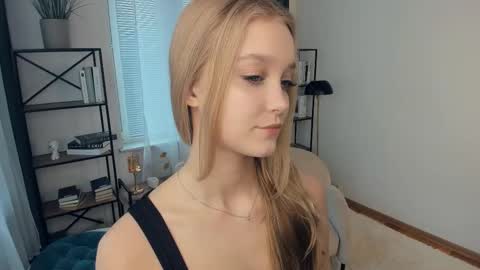 Serena online show from 03/03/26, 08:53