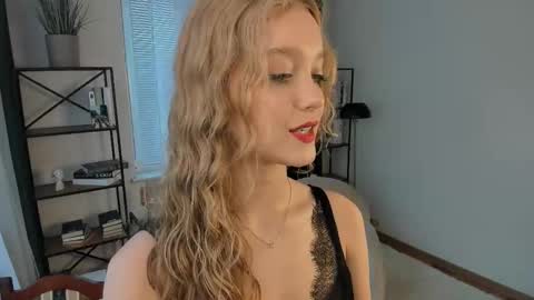 Serena online show from 03/05/26, 12:01