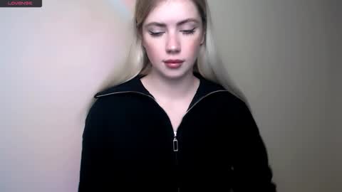 Alice online show from 12/02/25, 02:34