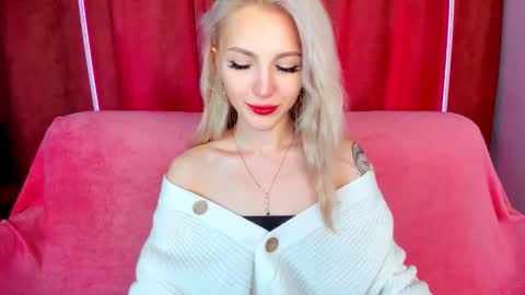 alicemonro online show from 12/01/25, 01:43