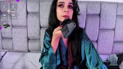 alicenoir_ online show from 03/11/25, 03:34