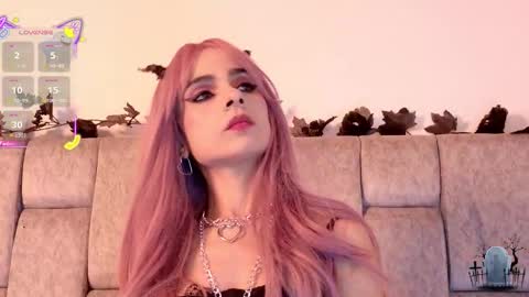 alicenoir_ online show from 02/07/26, 11:19