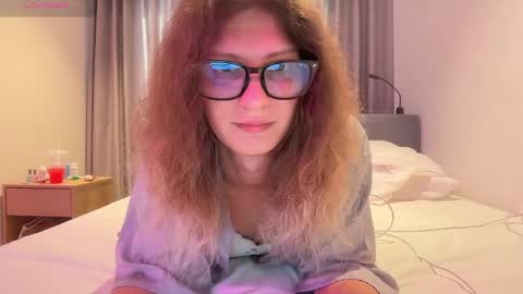 AlicePinkhead online show from 03/26/26, 08:20