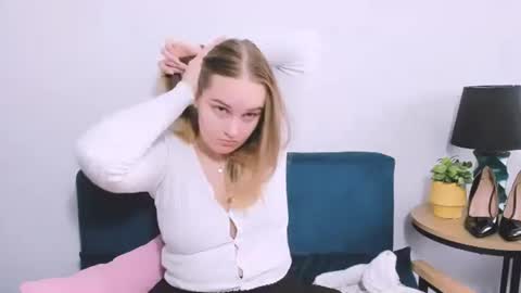 alicesensitive online show from 01/12/26, 11:37