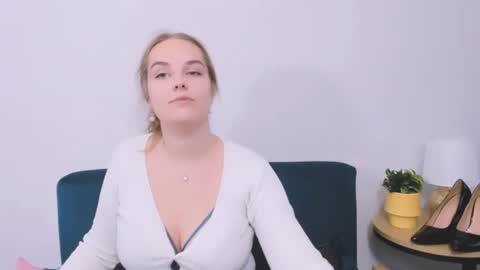 alicesensitive online show from 01/13/26, 01:05