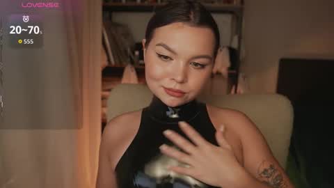 Alice online show from 09/22/25, 03:30