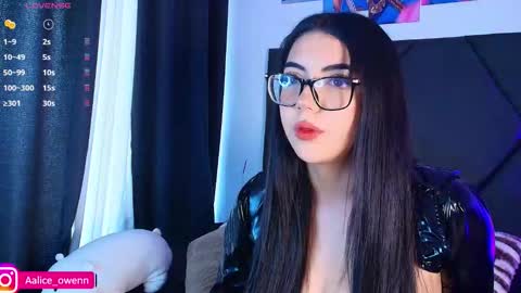 Alice online show from 11/04/25, 09:14