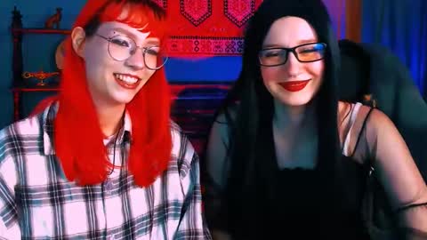 alicewelch_ online show from 09/21/25, 12:40