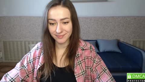 Snapshot of alicewonderful22 chatting on 01/05/25, 03:34 Alice online show from 01/05/25, 03:34