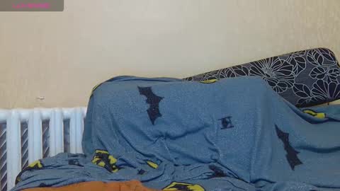 AliceWoolfy online show from 09/25/25, 09:07