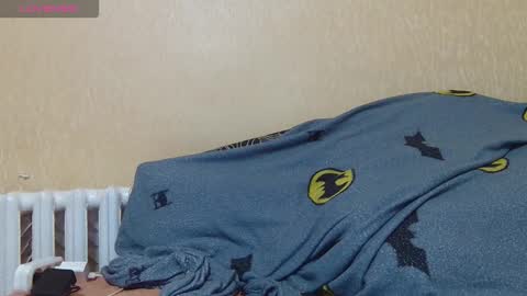 AliceWoolfy online show from 11/08/25, 09:46