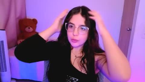 Snapshot of alicia_hotxx chatting on 04/16/26, 06:41 alison online show from 04/16/26, 06:41