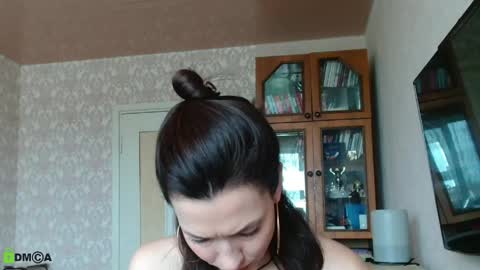 Alicia online show from 05/29/26, 09:29