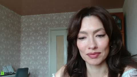 Alicia online show from 06/24/26, 07:40