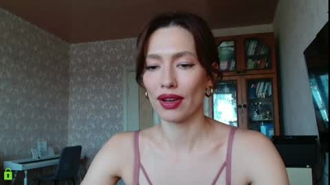 Alicia online show from 07/30/26, 09:19