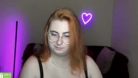 Alicia online show from 09/18/25, 05:31