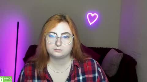 Alicia online show from 09/19/25, 05:42