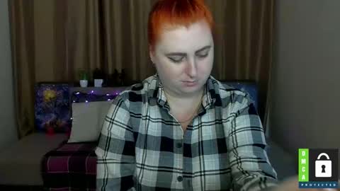 Alicia online show from 09/29/25, 05:23