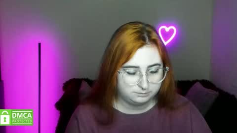 Alicia online show from 10/19/25, 11:22