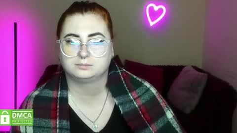 Alicia online show from 11/12/25, 06:36