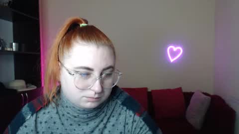 Alicia online show from 11/14/25, 06:34